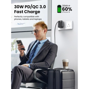 UGREEN OUTLET EXTENDER (1 AC OUTLET + 30W 2A1C)